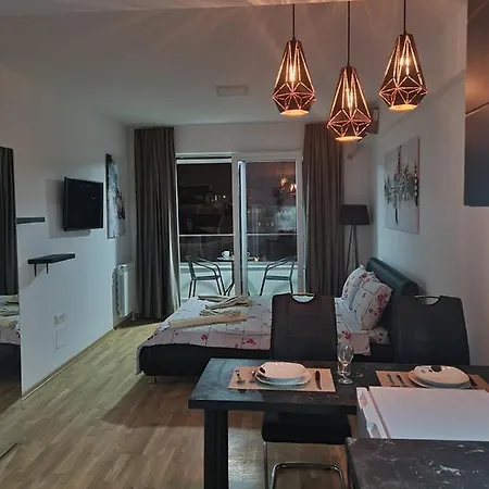 Appartement Porta Bus Station *